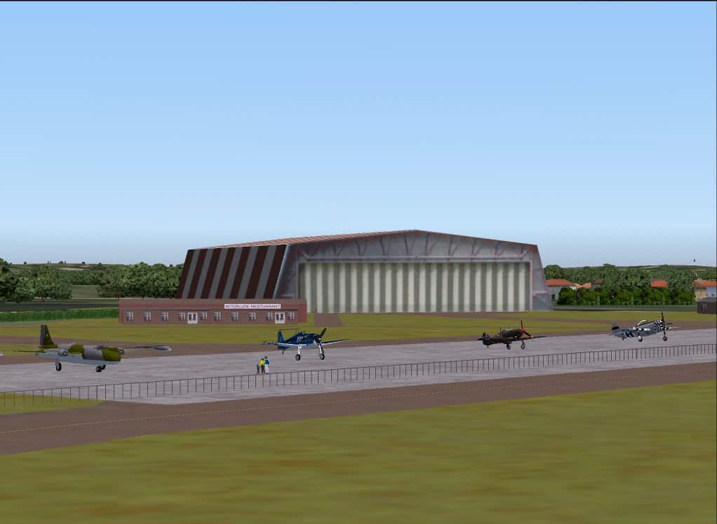 FS2004 Duxford Airfield & Imperial War Museum, England, UK