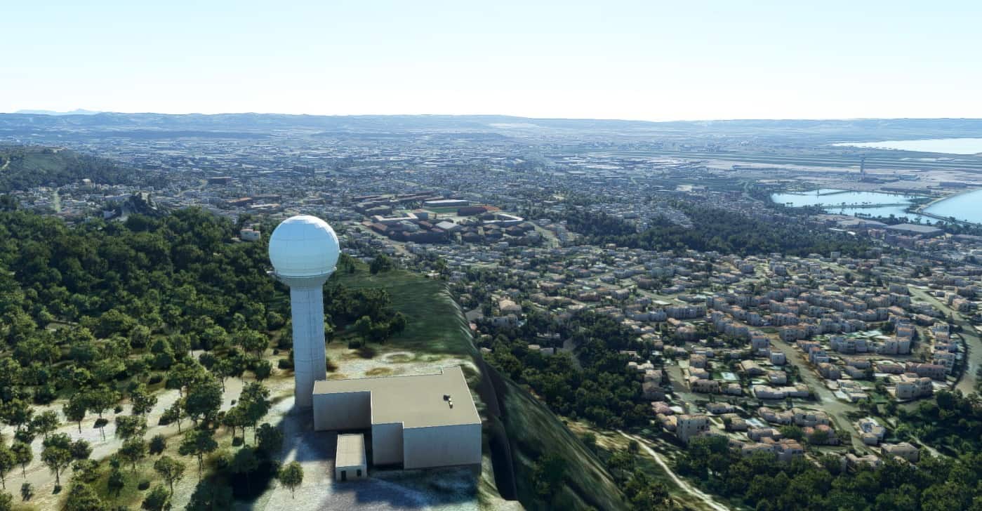 Civilian radar of vitrolles, near LFML Marseilles Airport v1.0